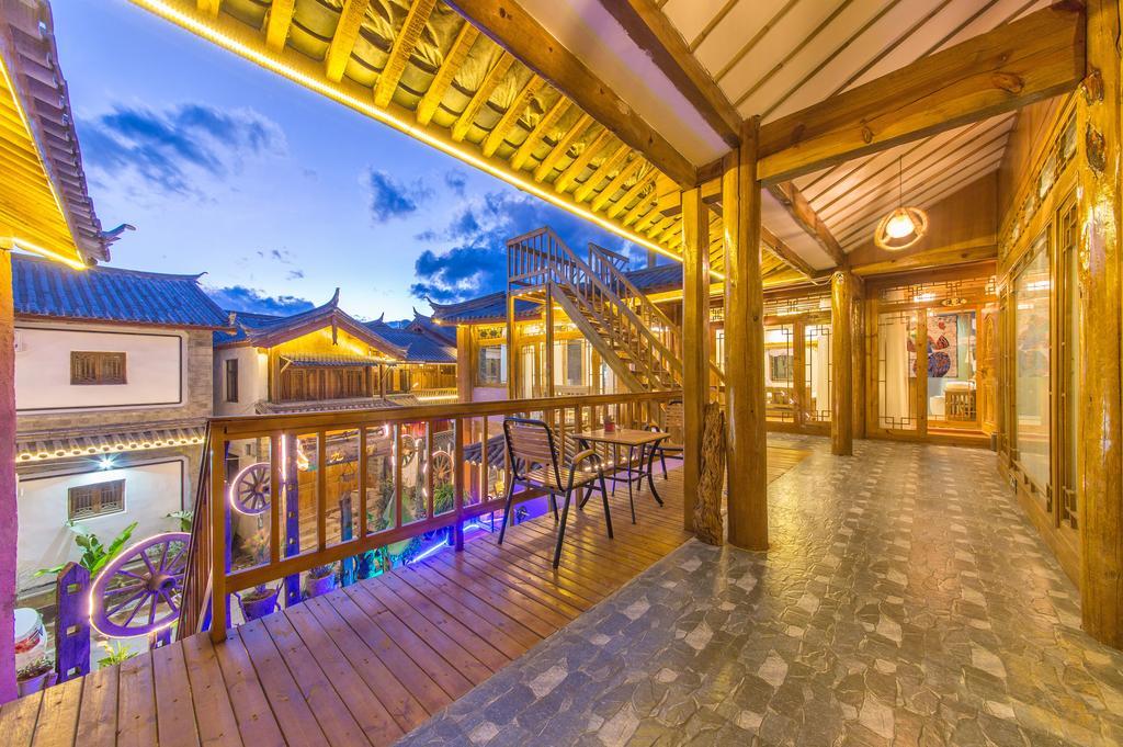 Nine'S Holiday Stay 麗江市 エクステリア 写真
